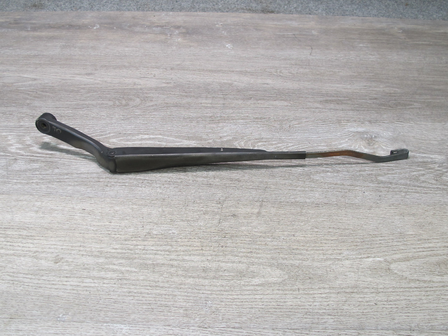 86-91 Mazda RX7 Set of 2 Front Windshield Left & Right Wiper Arm OEM