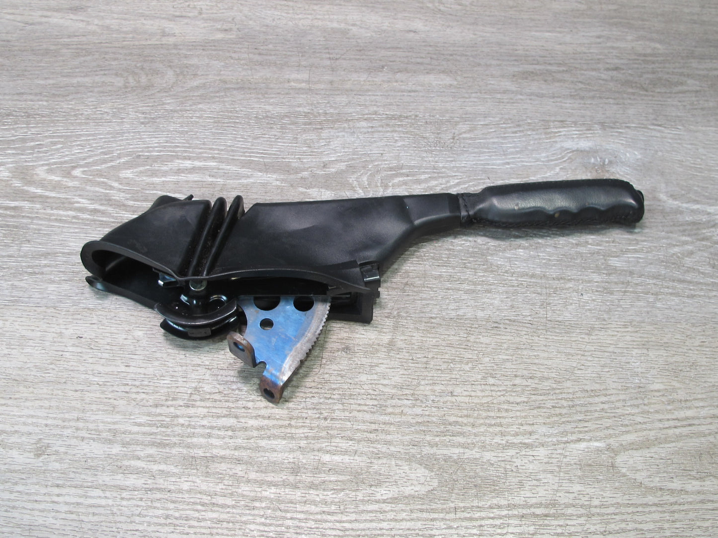 89-95 BMW E34 5-SERIES Handbrake Lever Handle w Protection Cap Assembly OEM