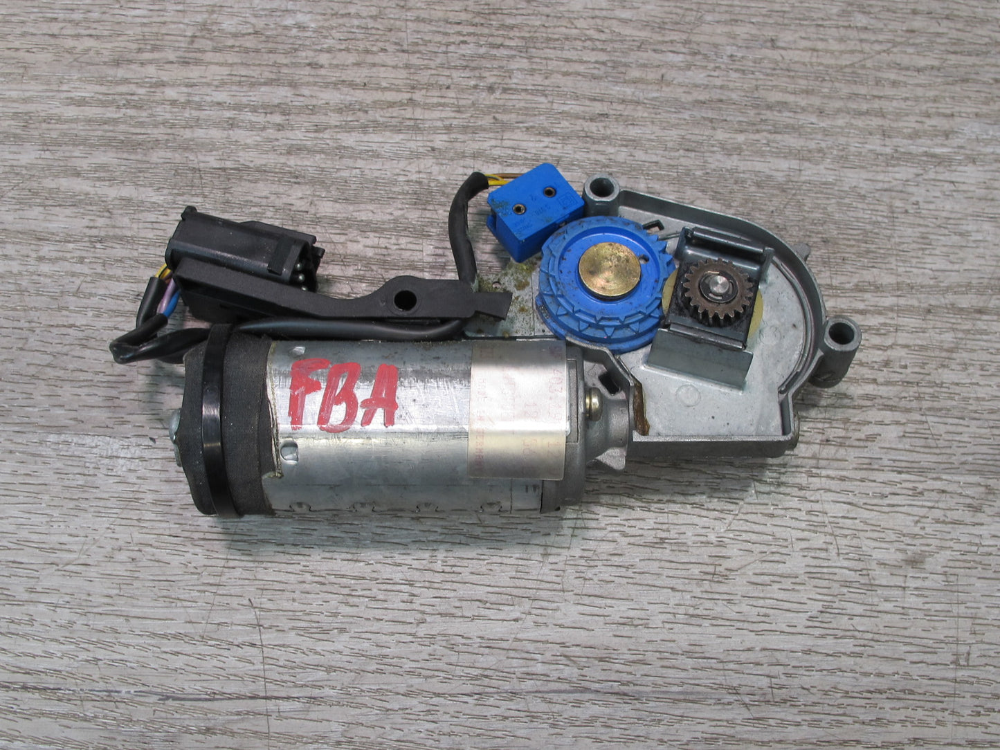 89-95 BMW E32 E34 7 5-SERIES Sedan Sunroof Window Motor Unit 1378645 OEM