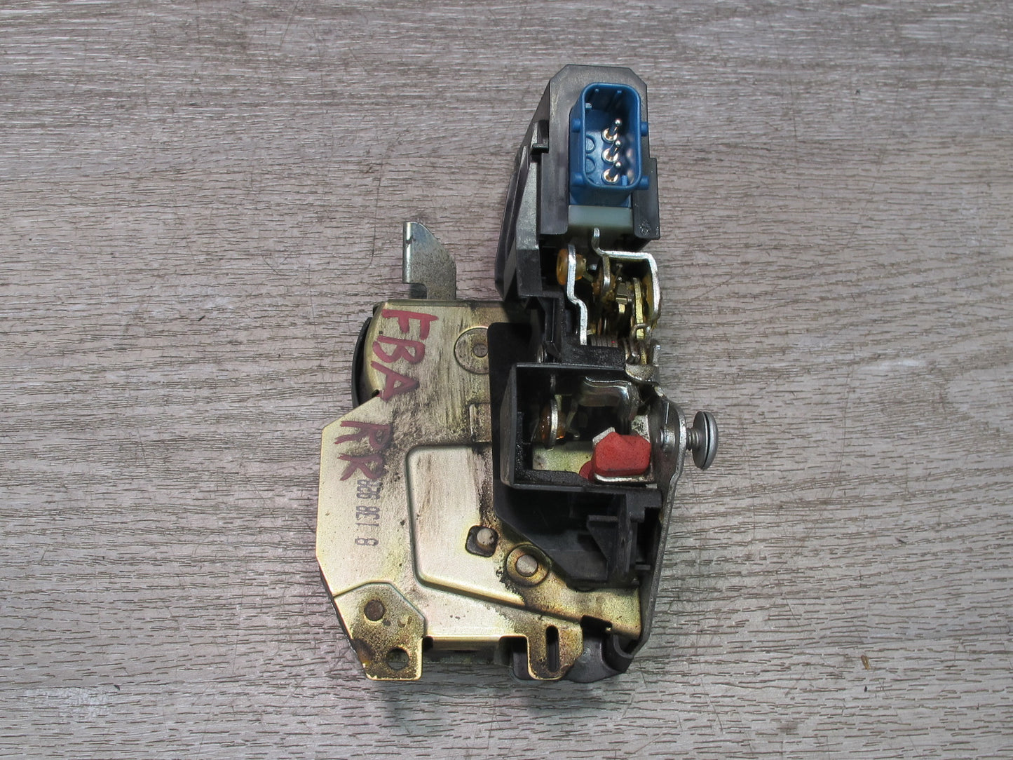 92-95 BMW E34 5-SERIES Rear Right Door Lock Latch Actuator OEM