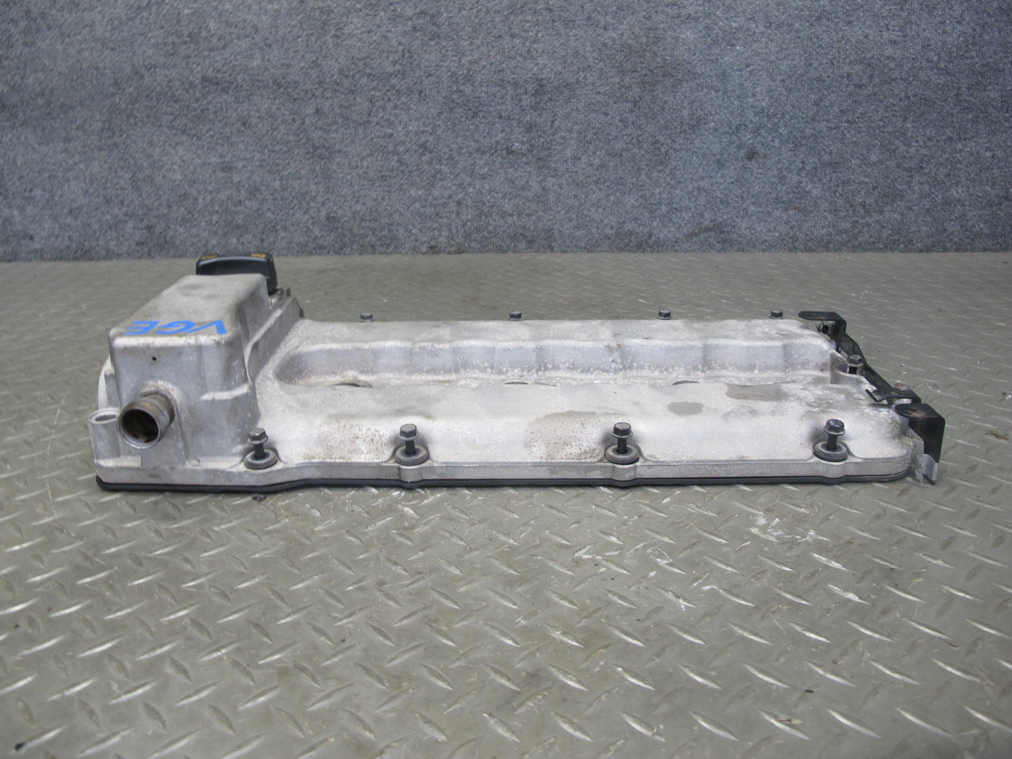 07-08 VW EOS Golf R32 MK5 VR6 3.2L Cbra Engine Valve Cover OEM