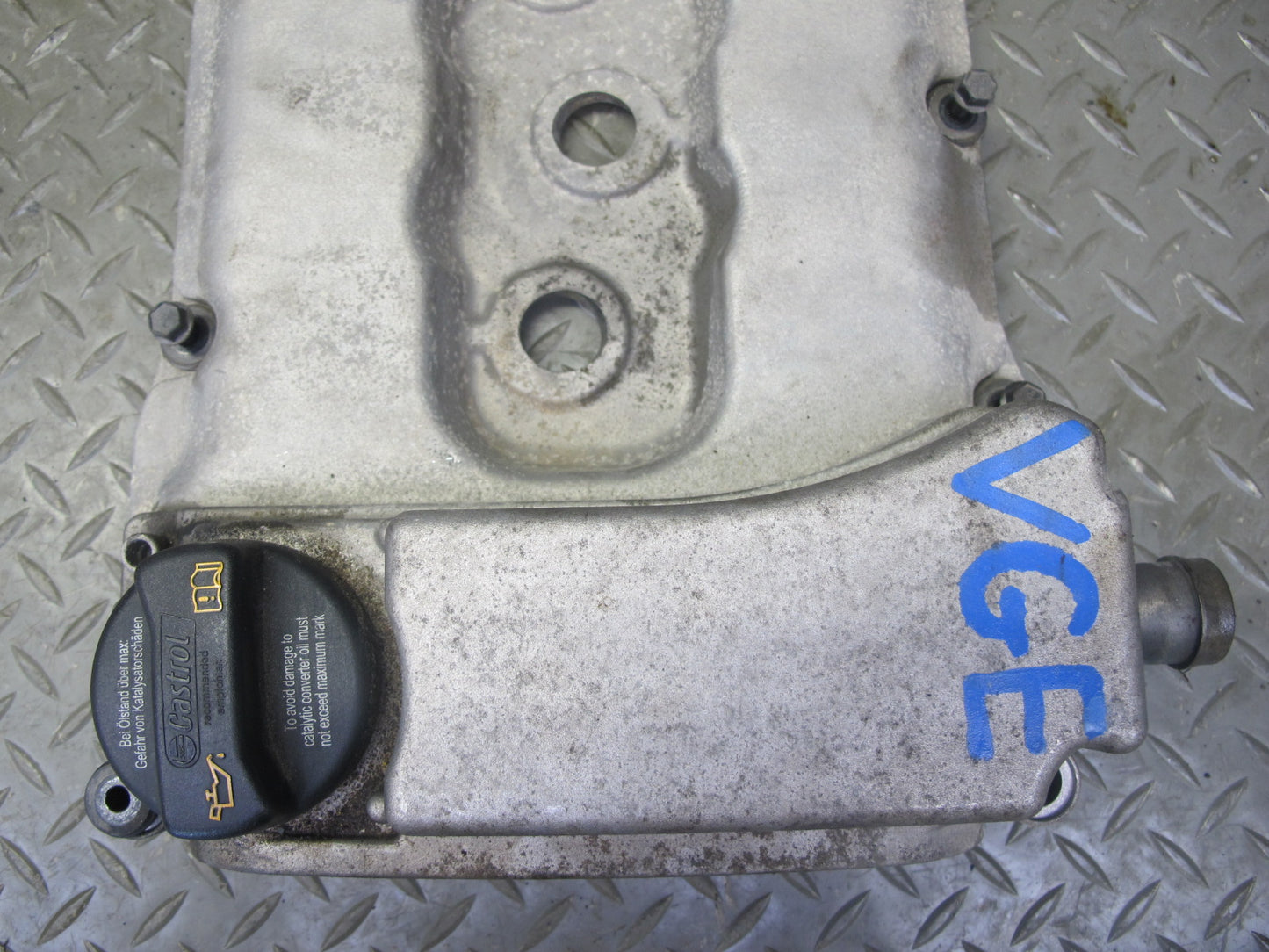 07-08 VW EOS Golf R32 MK5 VR6 3.2L Cbra Engine Valve Cover OEM