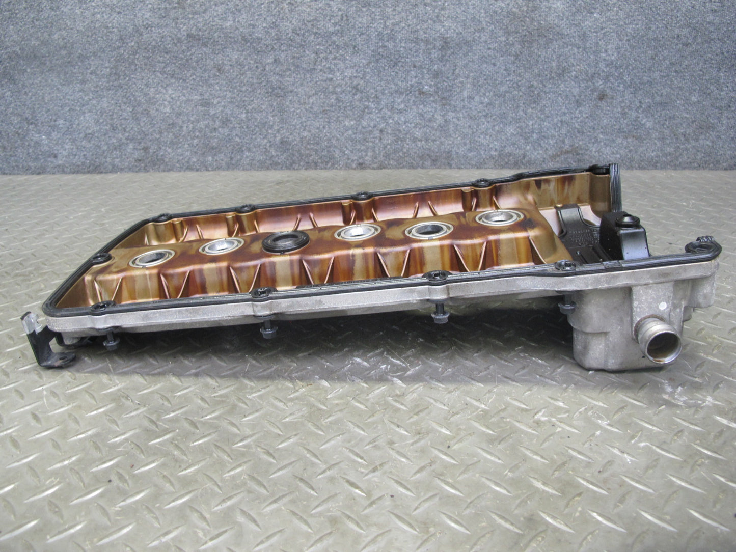 07-08 VW EOS Golf R32 MK5 VR6 3.2L Cbra Engine Valve Cover OEM