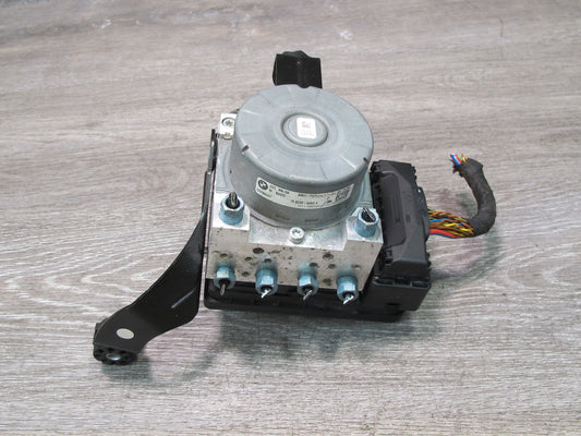 2015-2020 BMW F82 M4 Anti Lock Brake ABS Pump Module 7852637