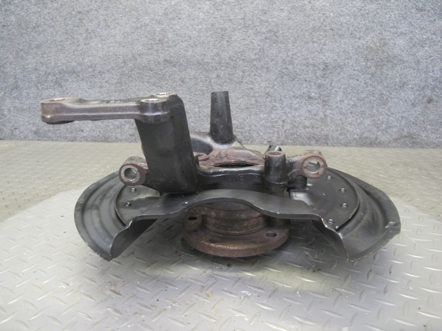 2008 VW Golf R32 VR6 AWD Rear Left Spindle Knuckle Wheel Hub Bearing OEM