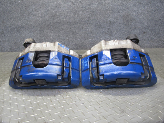 2008 VW Golf MK5 R32 VR6 AWD Set of 2 Front Left & Right Brake Caliper OEM