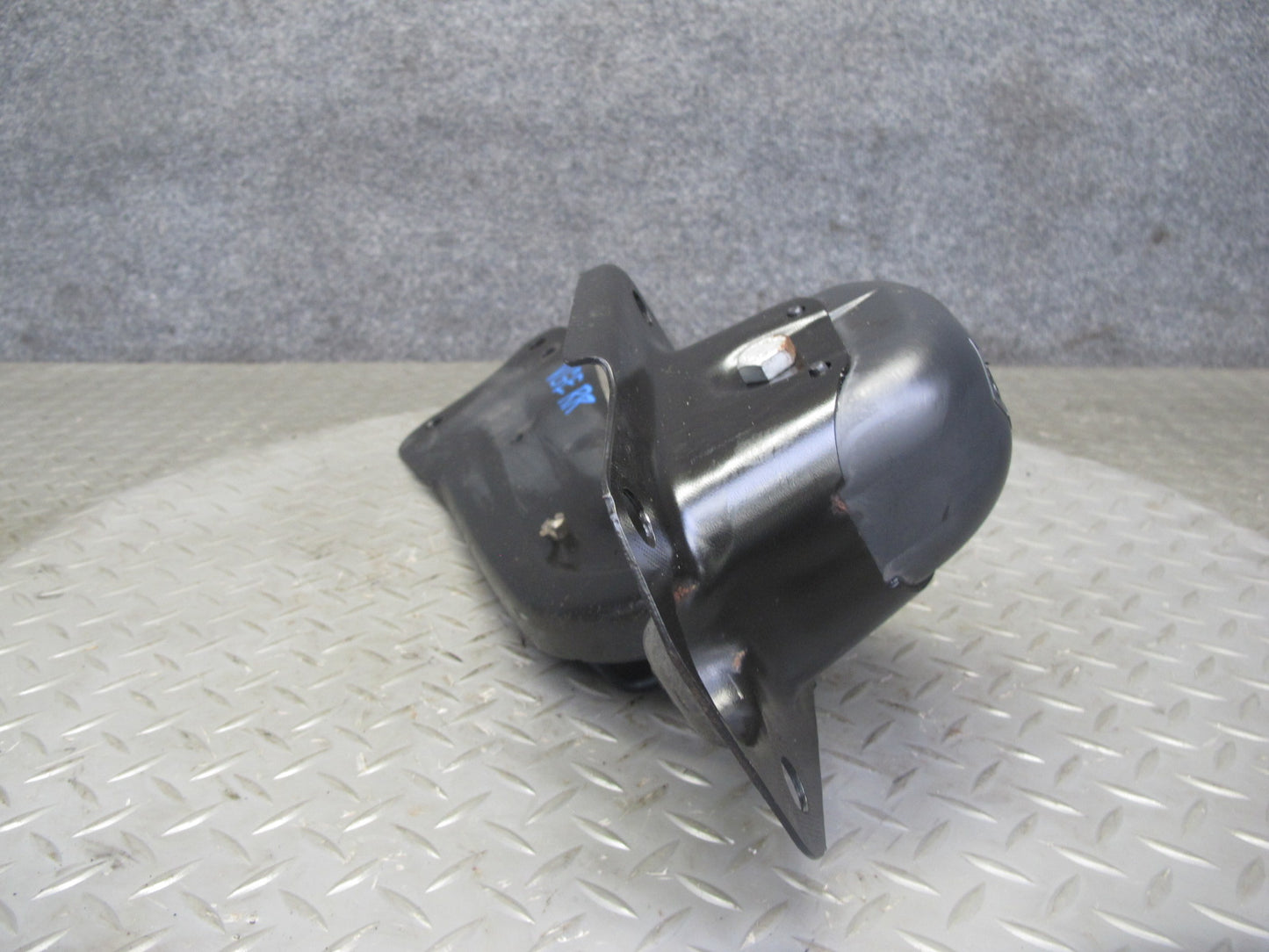 06-14 VW Golf R32 GTI R Rabbit Jetta Rear Right Suspension Trailing Arm OEM