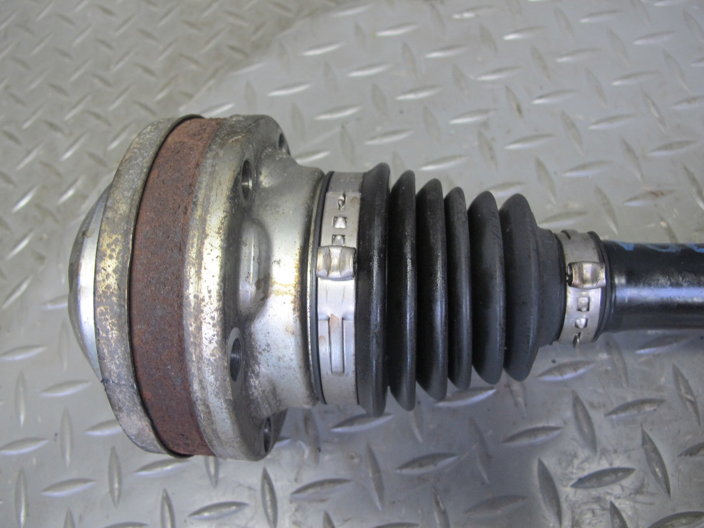 2008 Volkswagen VW Golf R32 MK5 VR6 A/T Front Left Axle Half Shaft OEM