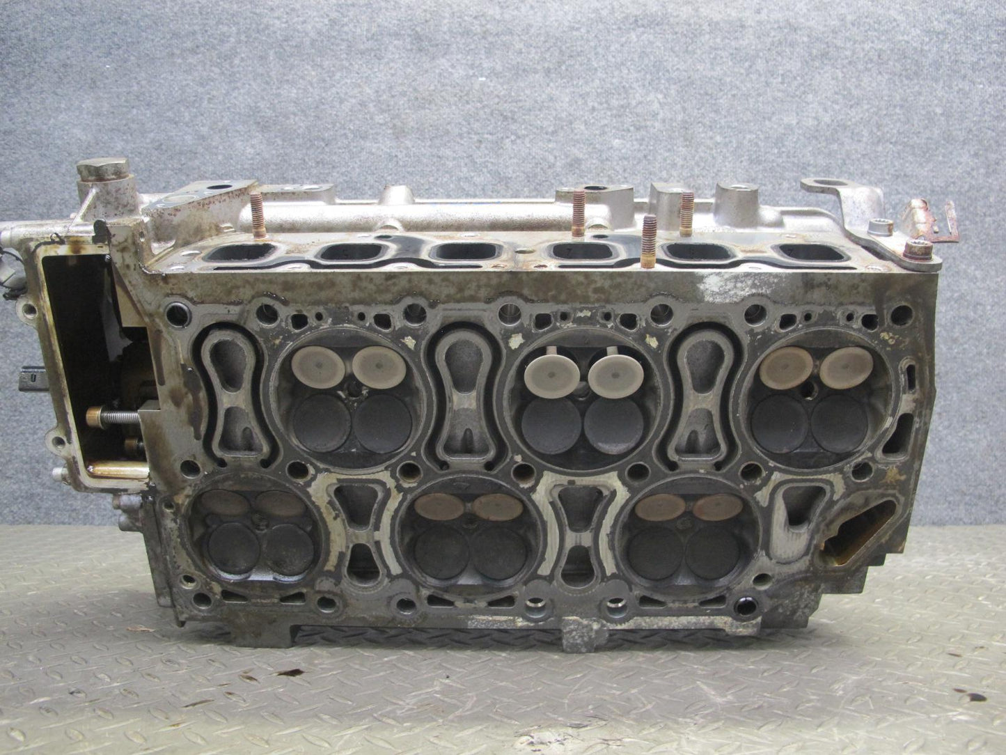 2008 VW Golf R32 VR6 3.2L Cbra Engine Cylinder Head w Camshafts & Timing Cover
