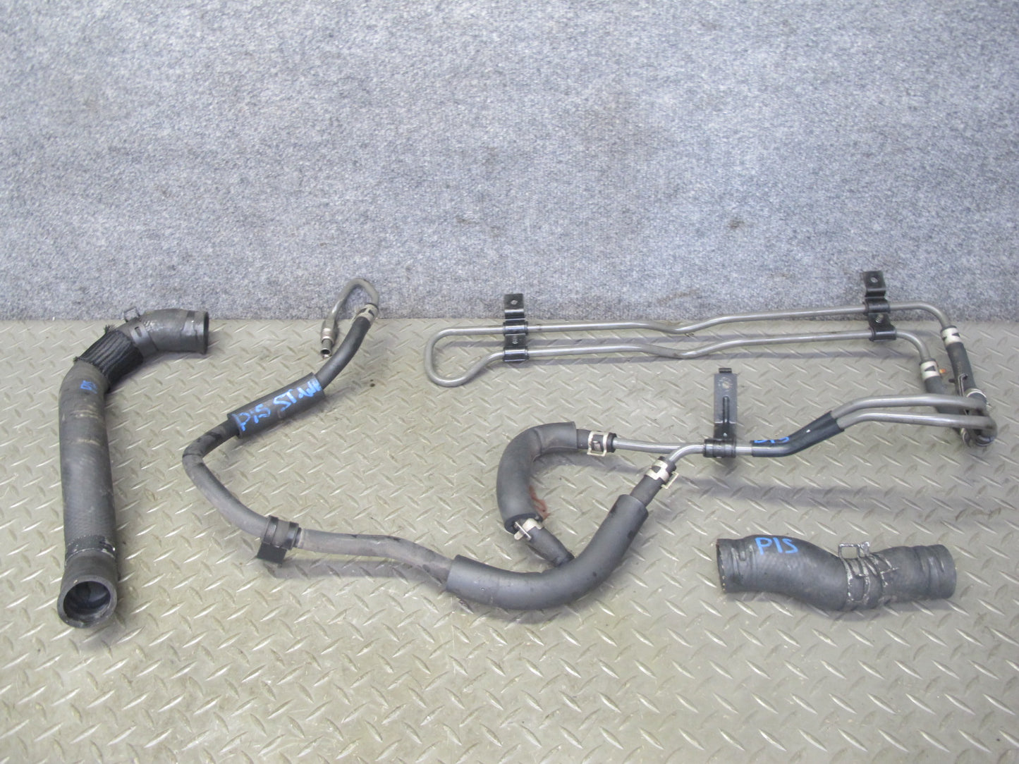 02-05 Lexus JCE10L IS300 Power Steering & Engine Radiator Hose Pipe Line Set OEM