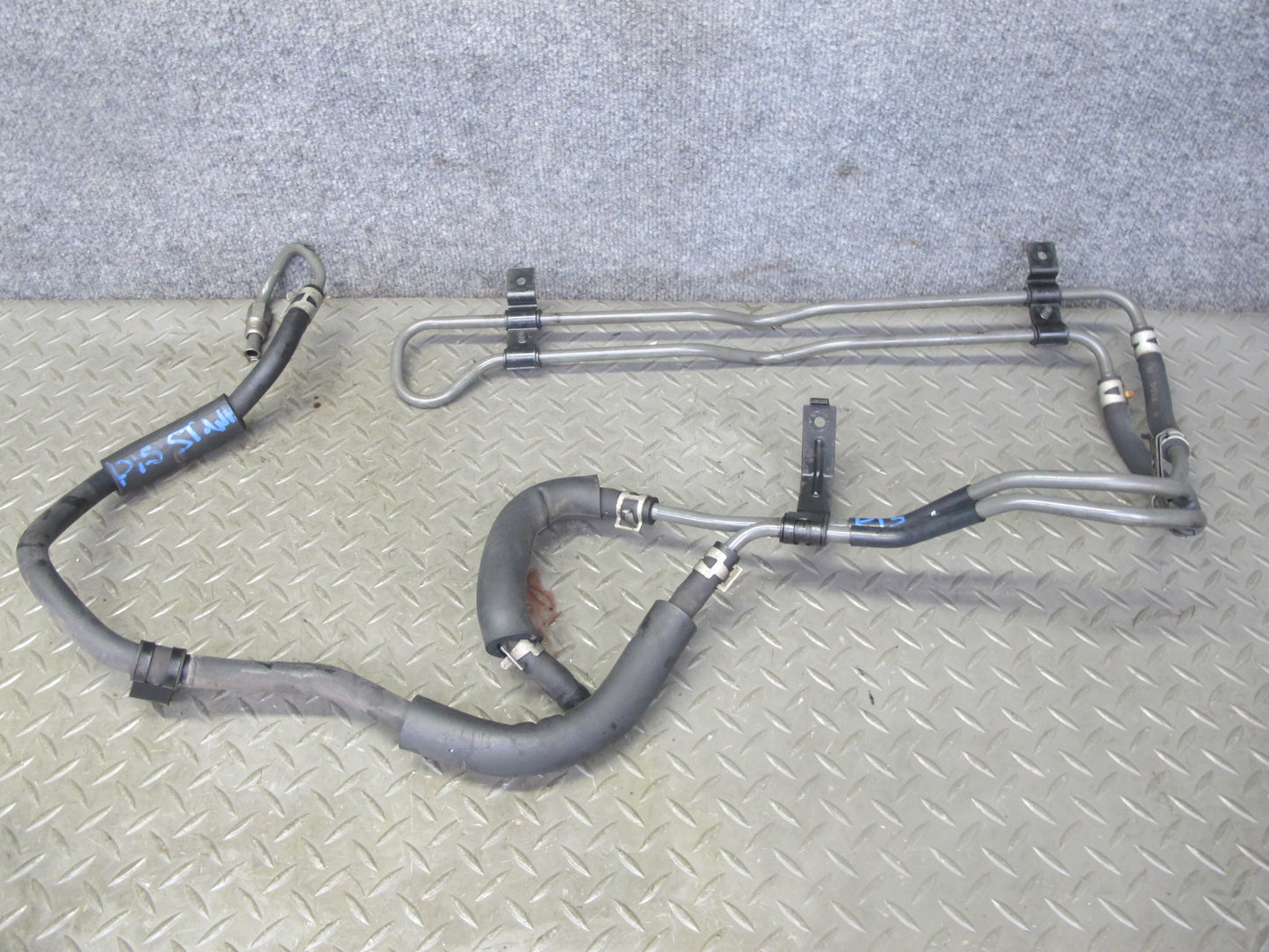 02-05 Lexus JCE10L IS300 Power Steering & Engine Radiator Hose Pipe Line Set OEM