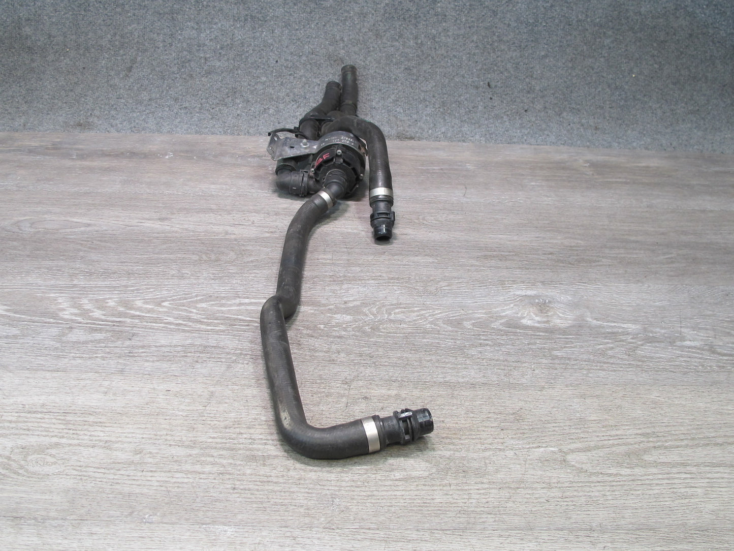 2015-2020 BMW F82 M4 Auxiliary AUX Water Pump w Hoses 9322071