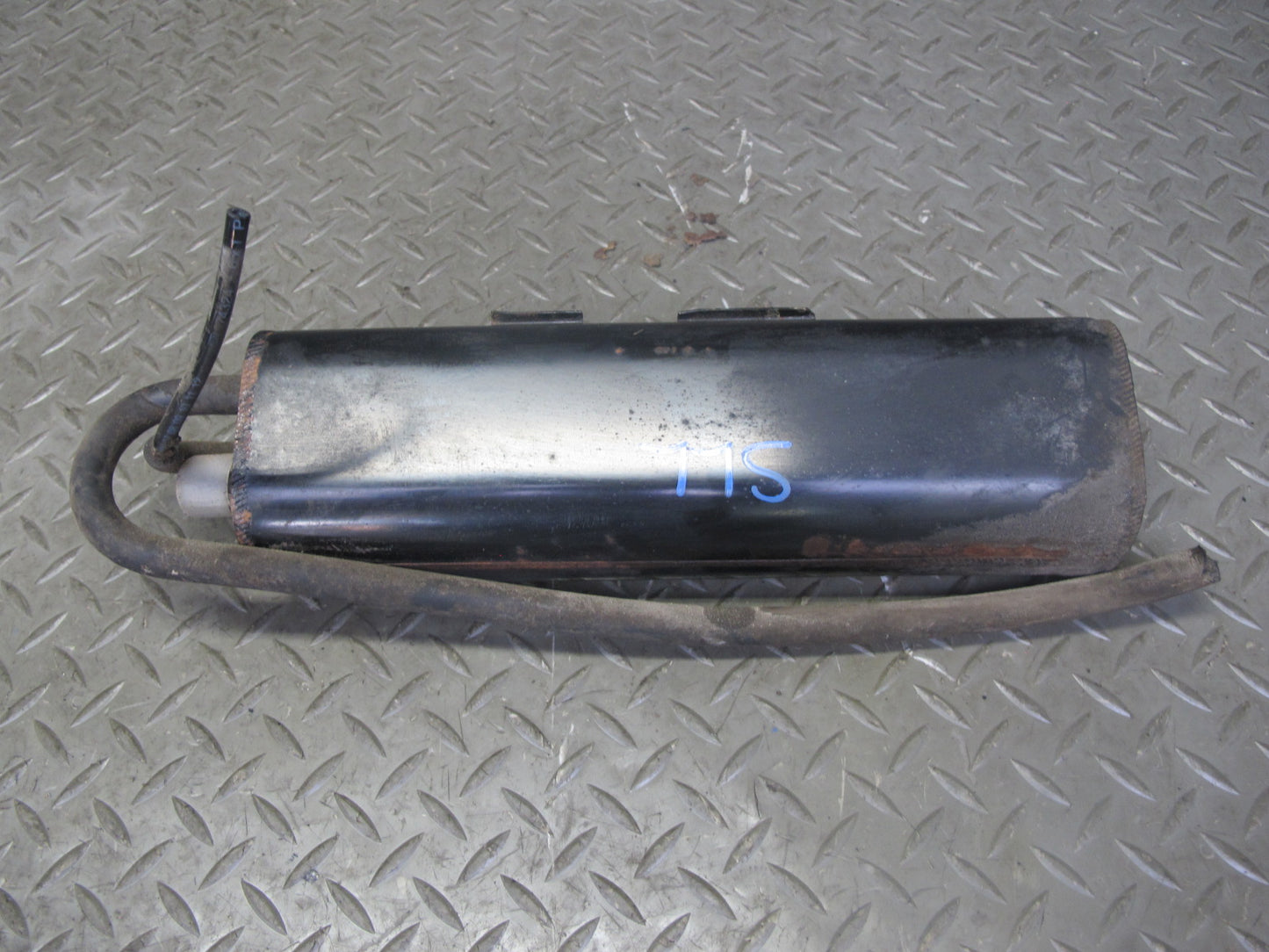 86-89 Mercedes R107 560SL Fuel Evap Vapor Charcoal Canister OEM