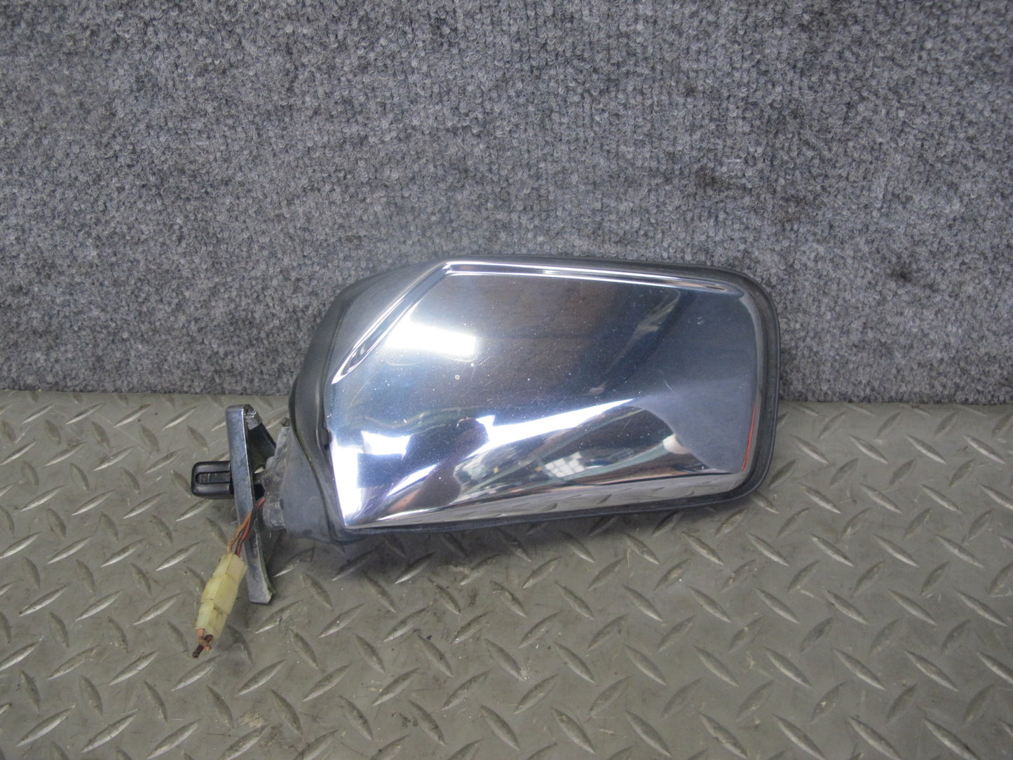 73-89 Mercedes R107 Left Door Exterior Side View Heated Manual Mirror OEM