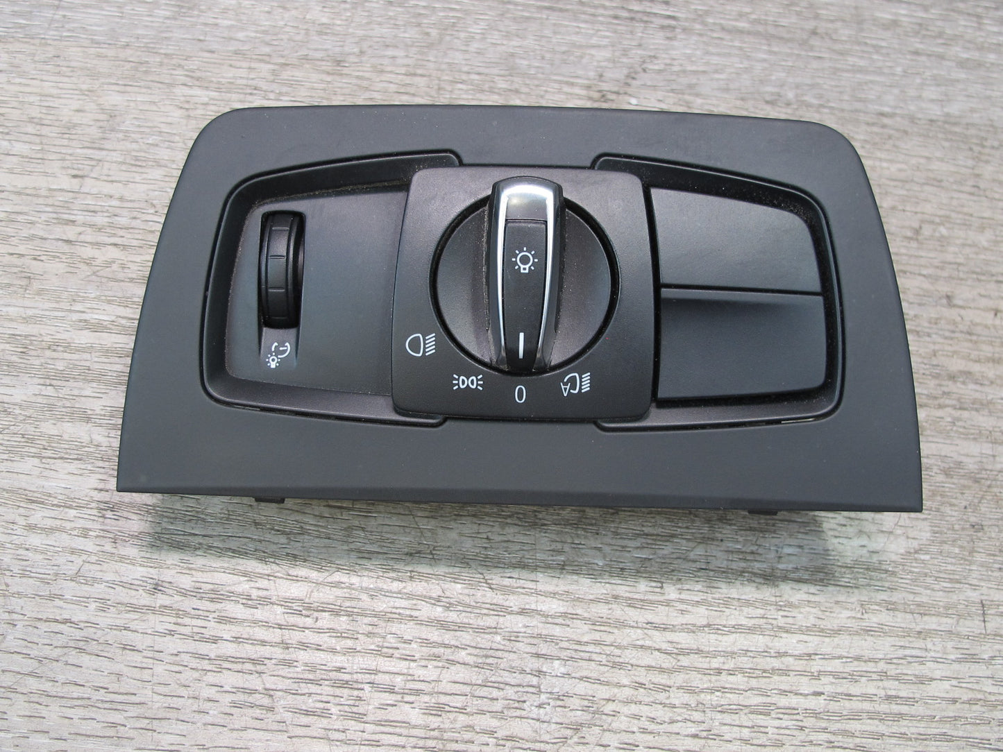 2015-2020 BMW F32 F33 F36 F82 F83 Headlight Lamp Dimmer Switch 9393939