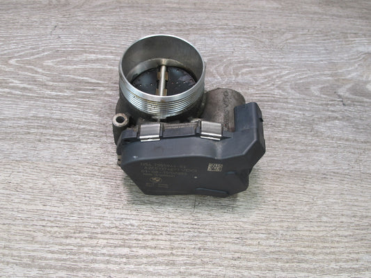 12-18 BMW E70 E71 F01 F02 F10 F12 S63 N63 4.4L Engine Throttle Body OEM 7555944