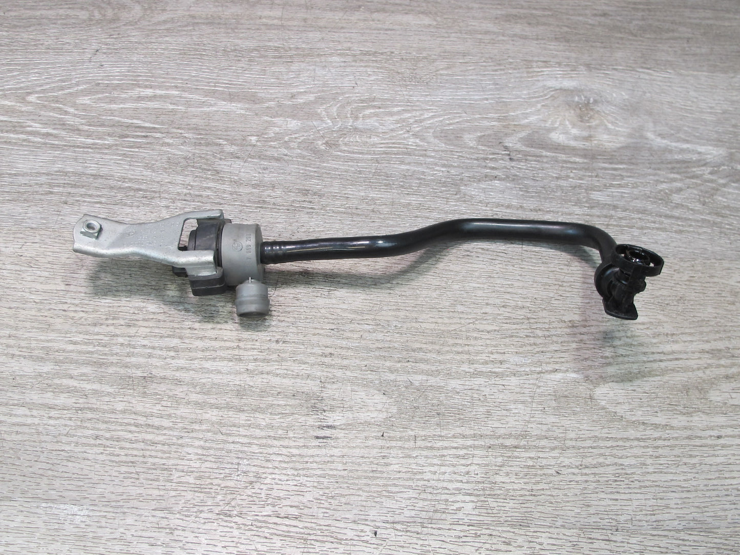 12-15 BMW F10 F12 4.4L N63 Fuel Vapor Purge Vent Valve w Bracket Mount OEM