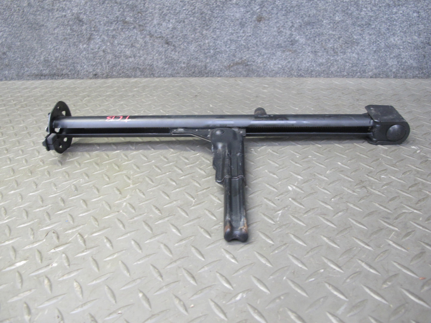 94-99 BMW E36 3-SERIES Emergency Spare Tire Lift Jack 1180377 OEM