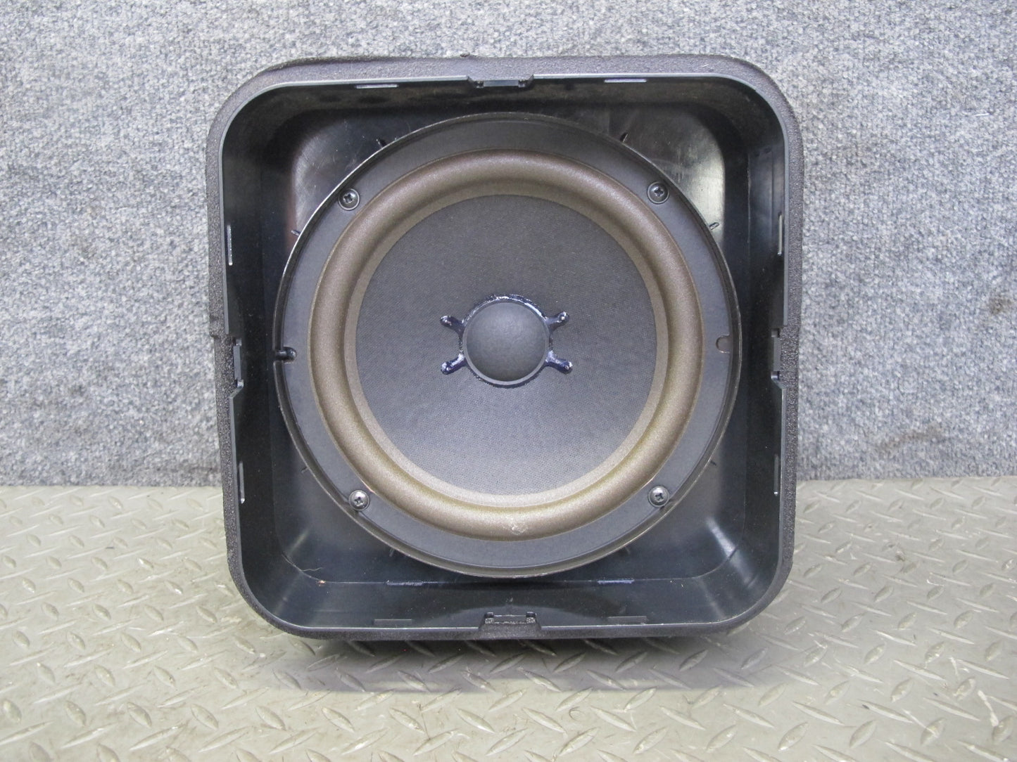 98-99 BMW E36 Convert Rear Trunk TOP Hi-fi Harman Kardon Subwoofer Speaker OEM