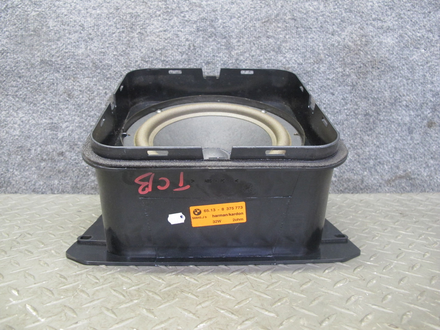 98-99 BMW E36 Convert Rear Trunk TOP Hi-fi Harman Kardon Subwoofer Speaker OEM
