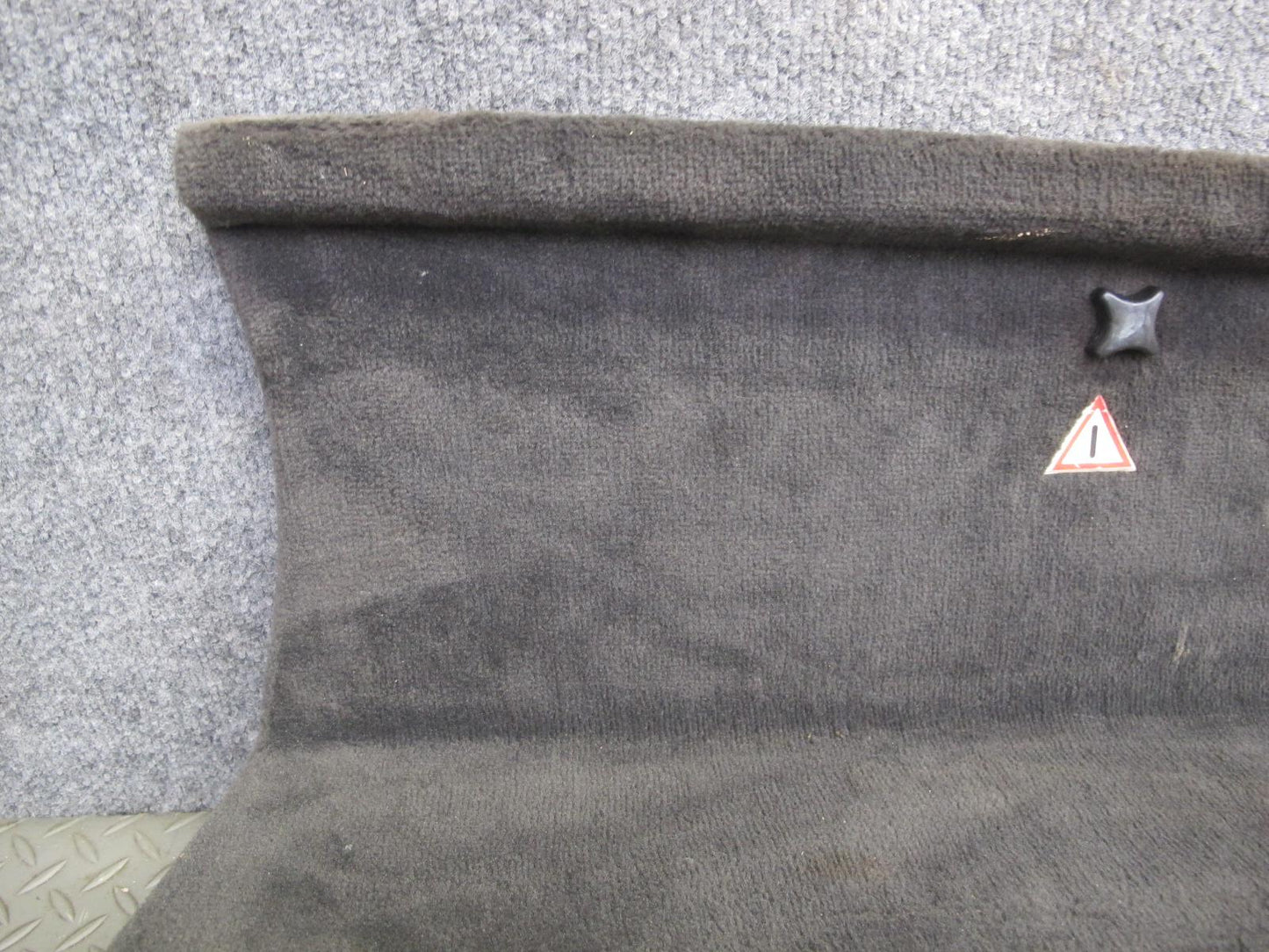 86-89 Mercedes R107 560SL Rear Trunk Floor Trim Carpet Liner Cover MAT Set OEM