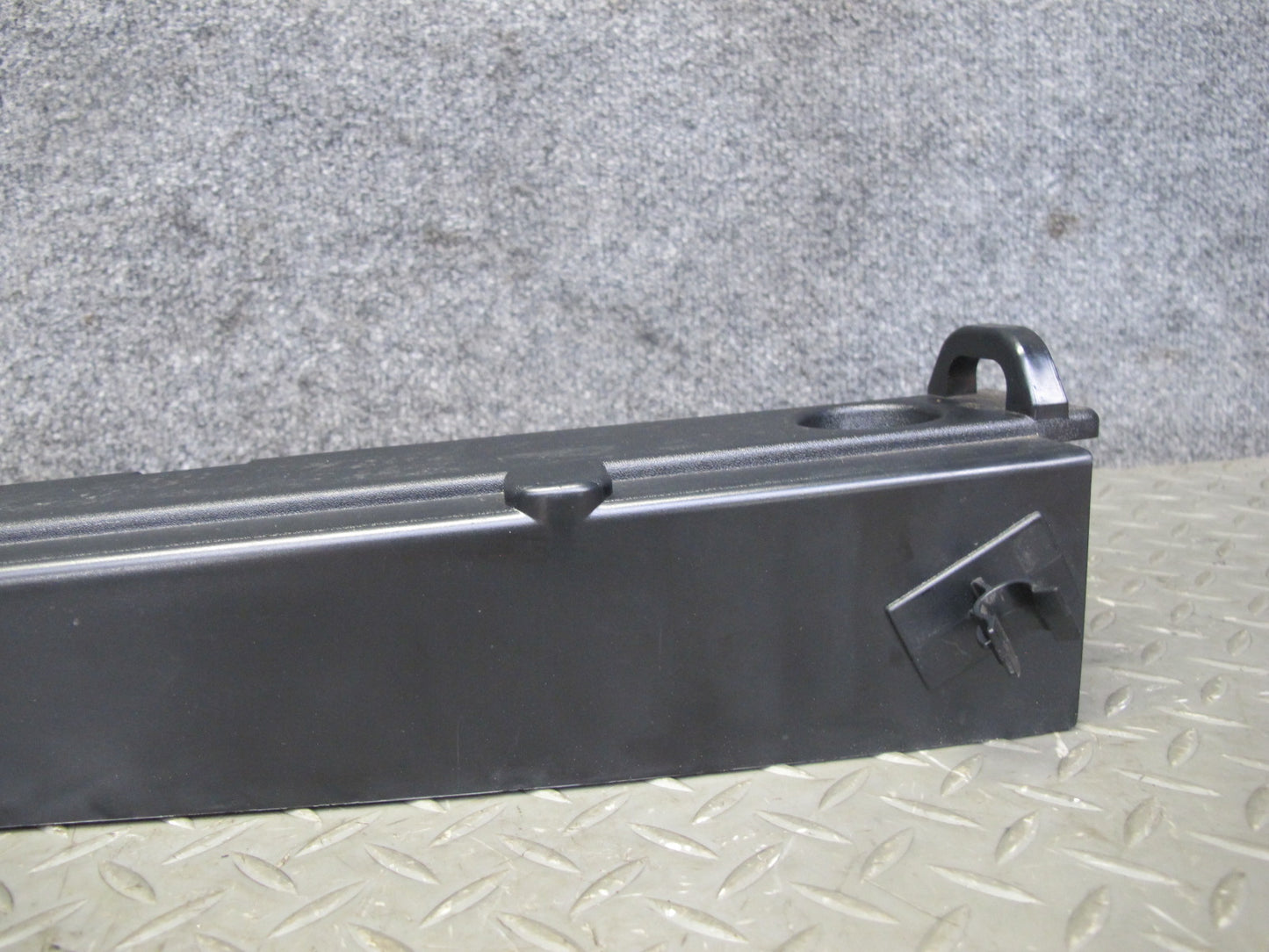94-99 BMW E36 3-SERIES Rear Right Trunk Trim Cover 8119232 OEM
