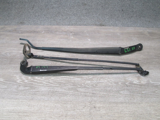 95-00 Lexus LS400 UCF20L Set of 2 Front Left & Right Windshield Wiper Arm OEM