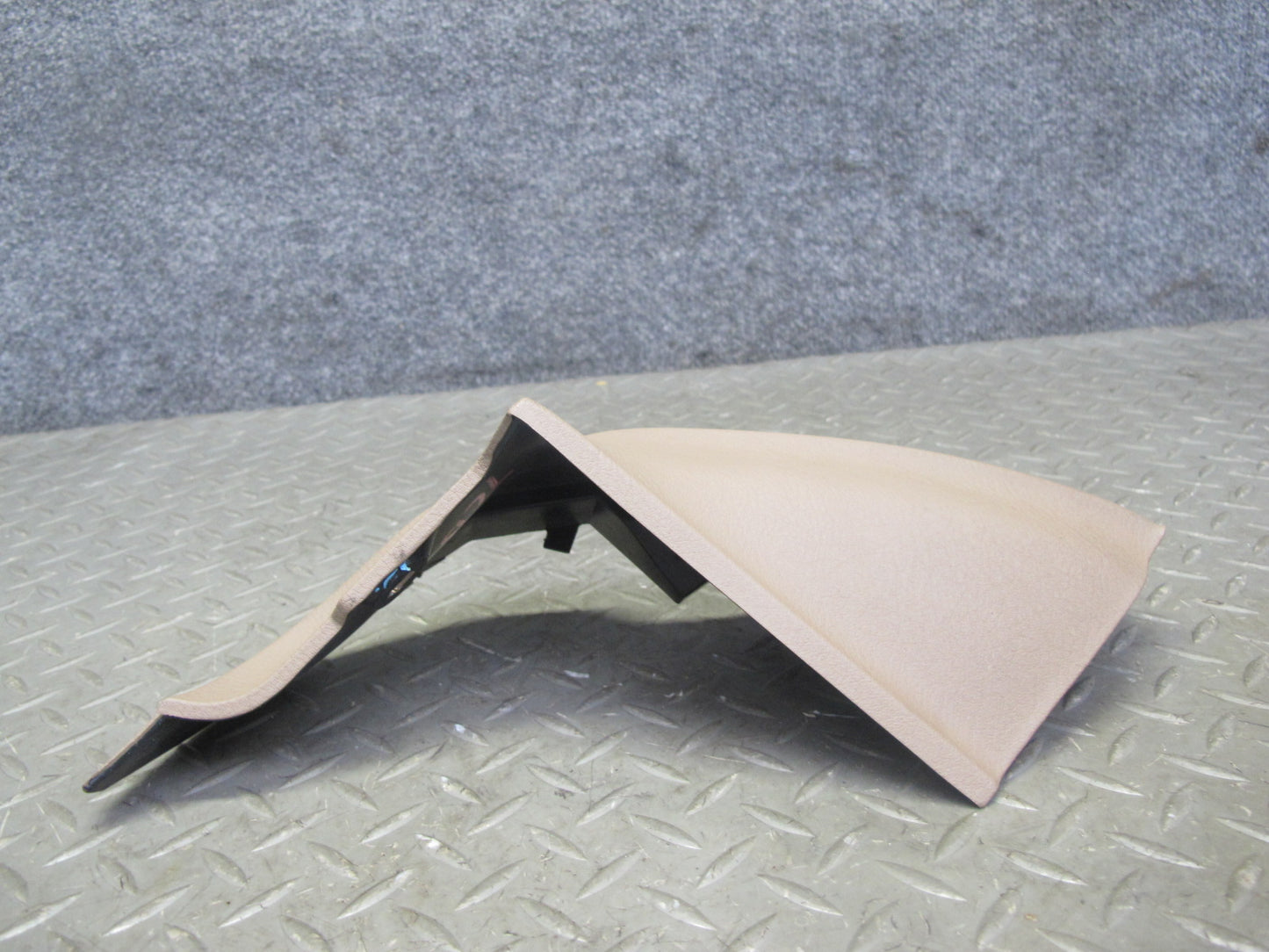 94-99 BMW E36 3-SERIES Front Right Lower Dash Trim Cover Panel Sand-beige OEM
