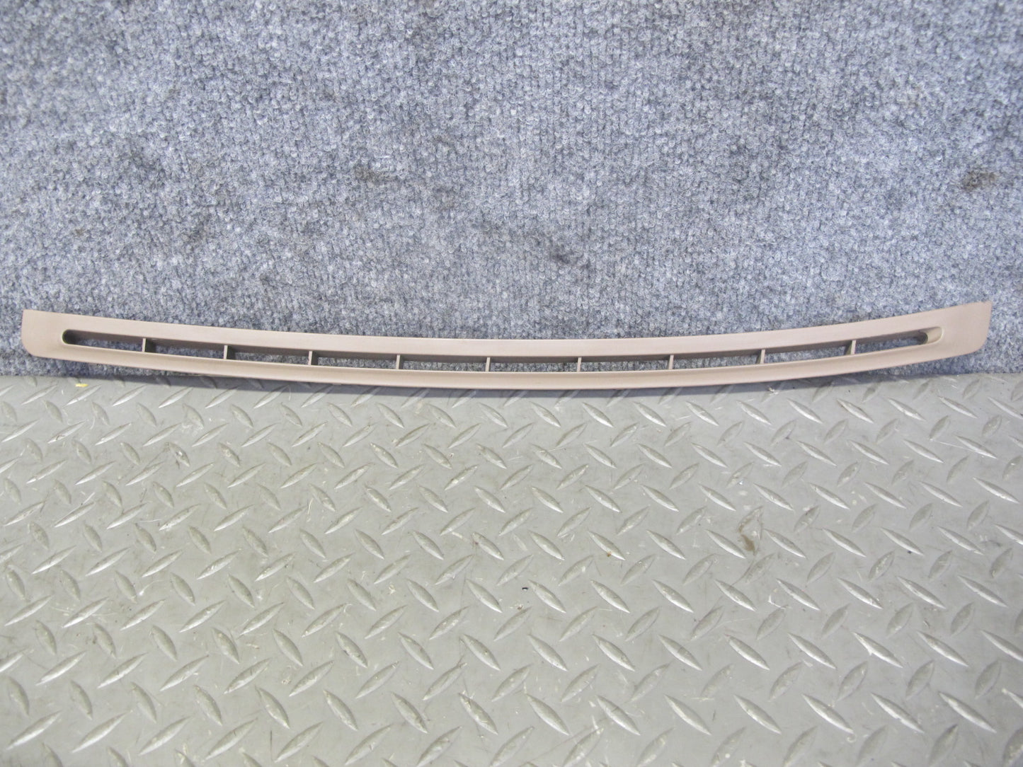 94-99 BMW E36 Set of 2 Dash Front Left & Right Defrost Air Vent Grille Beige OEM