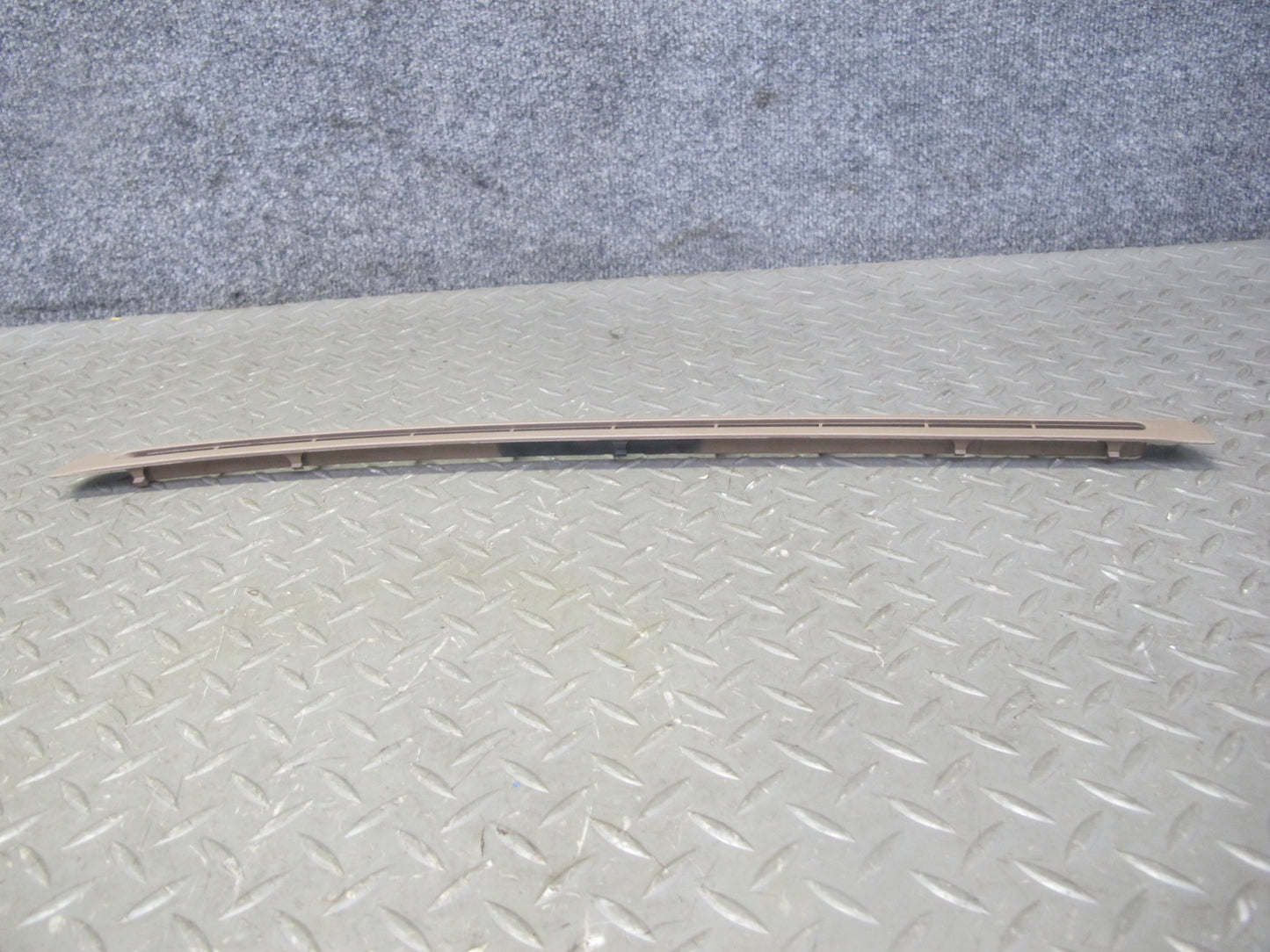 94-99 BMW E36 Set of 2 Dash Front Left & Right Defrost Air Vent Grille Beige OEM