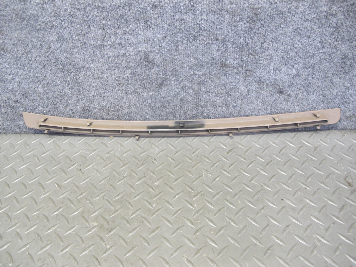 94-99 BMW E36 Set of 2 Dash Front Left & Right Defrost Air Vent Grille Beige OEM