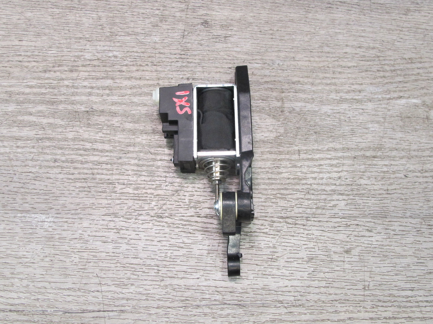 2008-2014 BMW E71 E72 X6 Glove Box Lock Latch