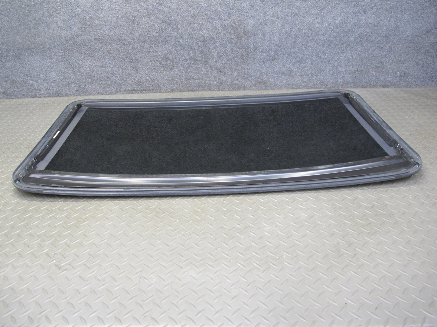 2003-2009 Hummer H2 Front Upper Sunroof Glass Window Panel