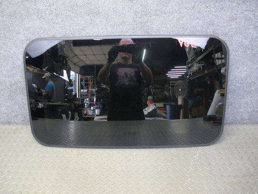 06-14 VW Golf MK5 MK6 R32 GTI Rabbit Sunroof Moon Roof Window Glass Panel OEM