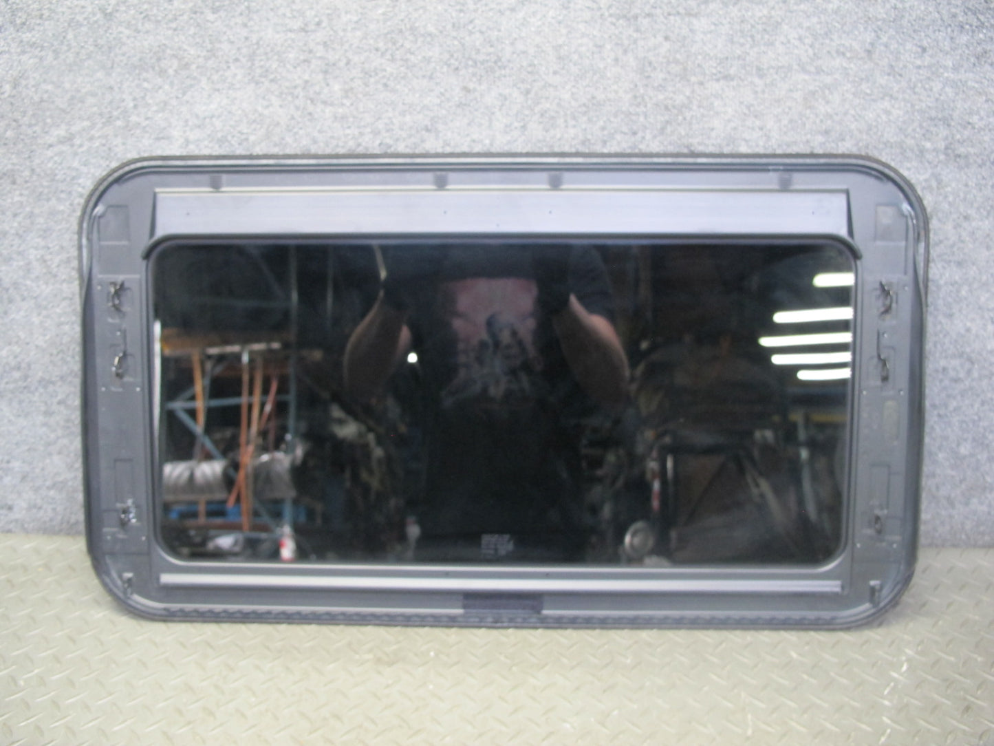 06-14 VW Golf MK5 MK6 R32 GTI Rabbit Sunroof Moon Roof Window Glass Panel OEM