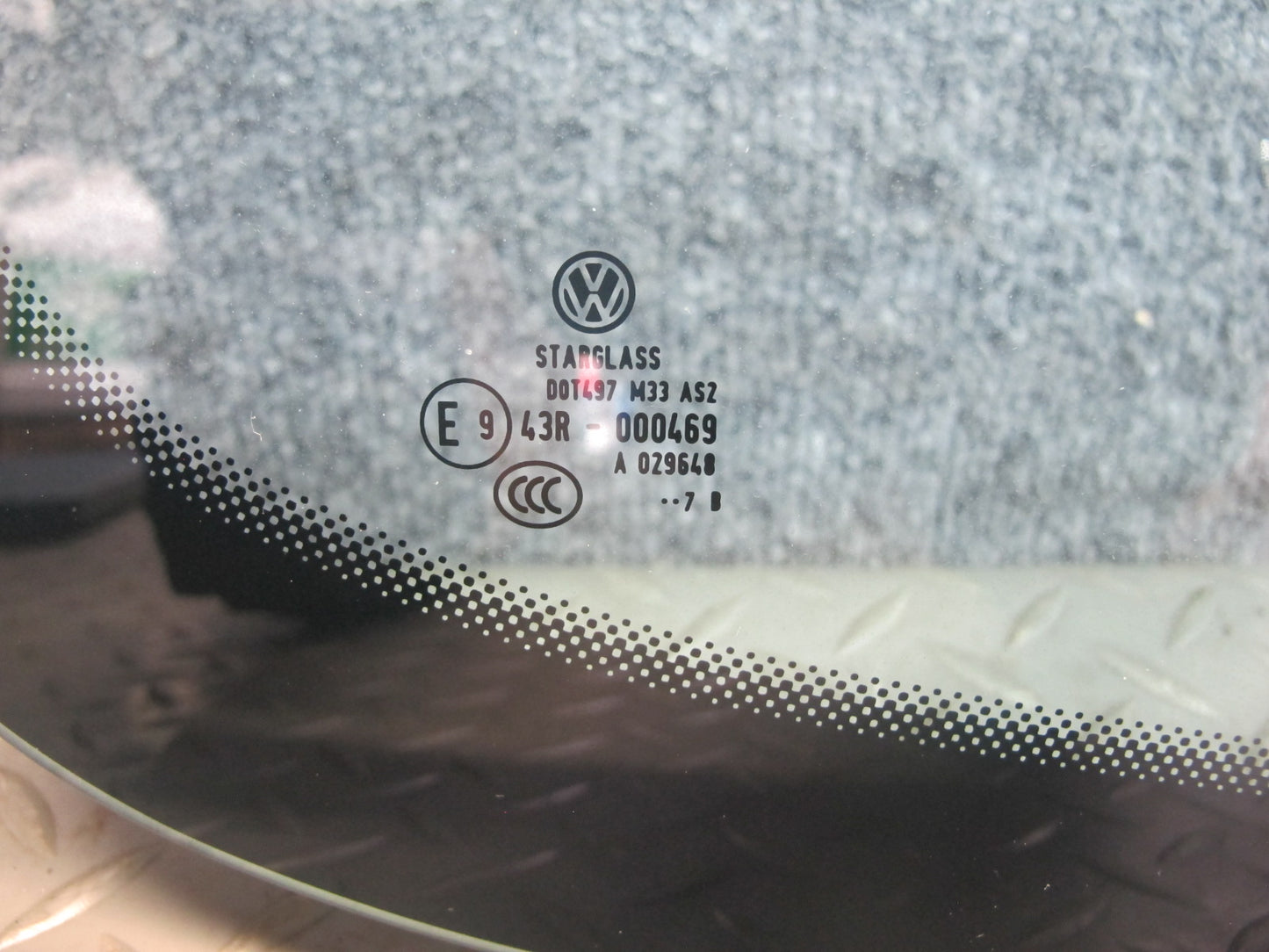 07-09 VW Golf MK5 R32 GTI Rabbit 2-DR Rear Right Quarter Glass Window OEM
