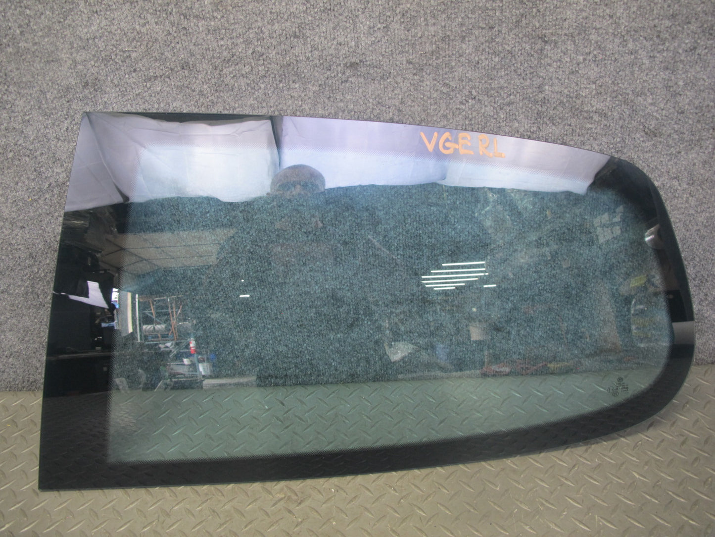 07-09 VW Golf MK5 R32 GTI Rabbit 2-DR Rear Left Quarter Glass Window OEM