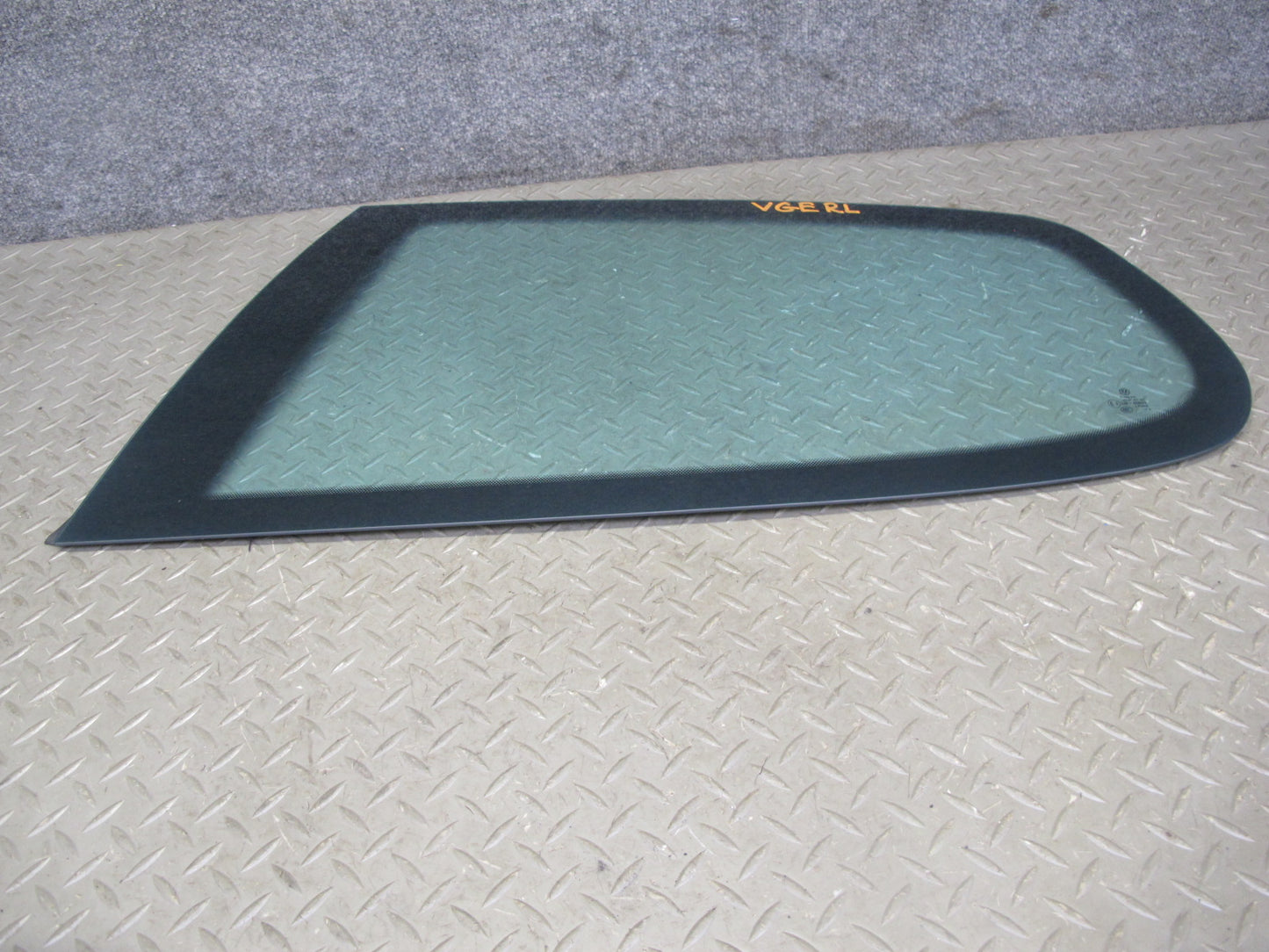 07-09 VW Golf MK5 R32 GTI Rabbit 2-DR Rear Left Quarter Glass Window OEM