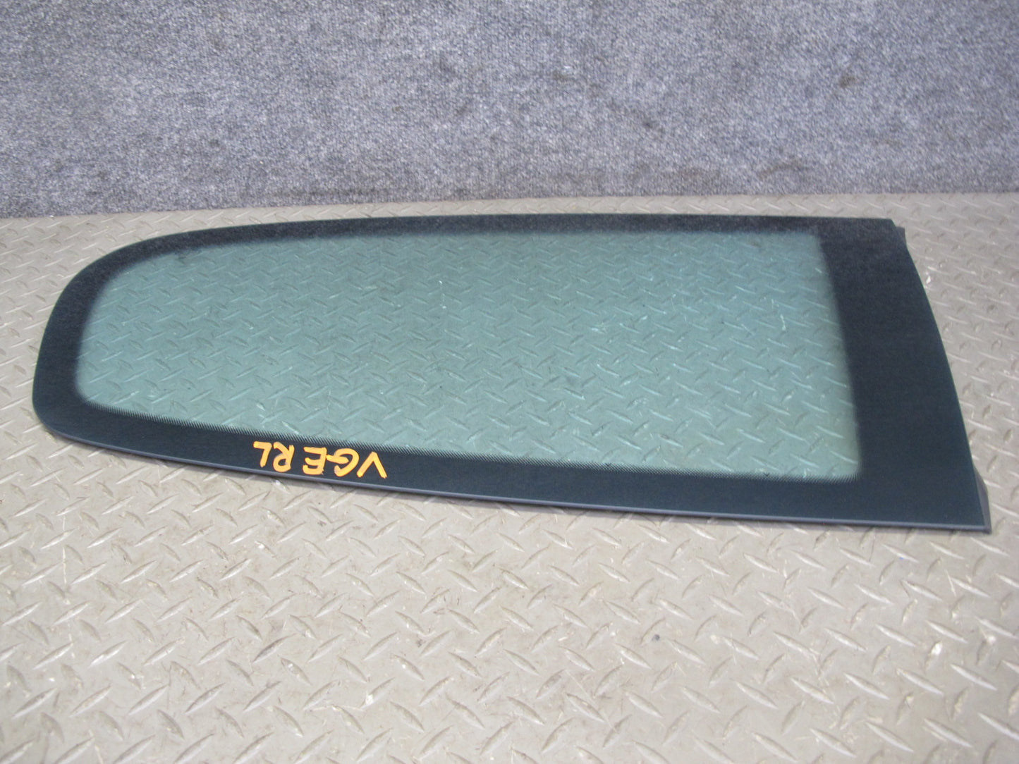 07-09 VW Golf MK5 R32 GTI Rabbit 2-DR Rear Left Quarter Glass Window OEM