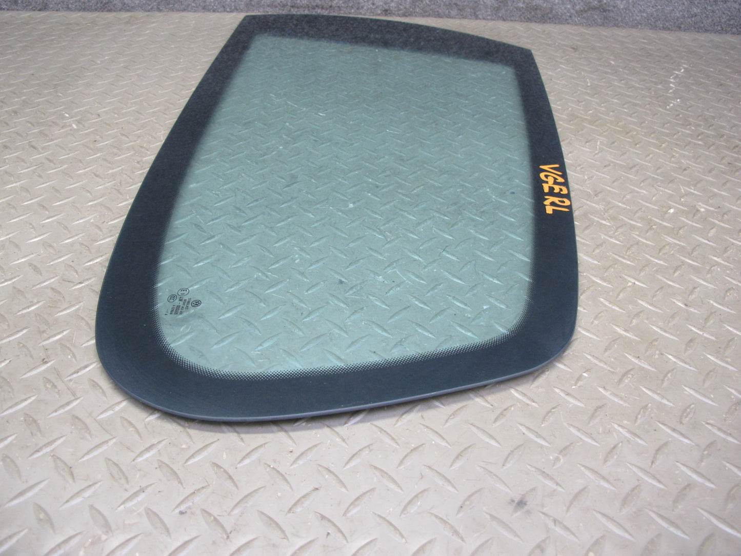 07-09 VW Golf MK5 R32 GTI Rabbit 2-DR Rear Left Quarter Glass Window OEM