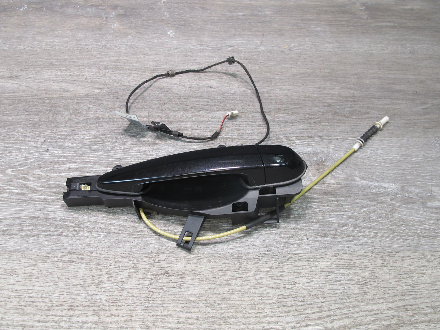 2008-2014 BMW E71 E72 X6 Front Right Door Exterior Handle w Keyless Entry