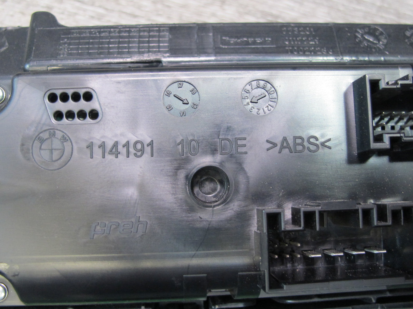 2010-2014 BMW E71 E72 X6 A/C Heater Climate Control Radio PDC Trunk Switch Panel