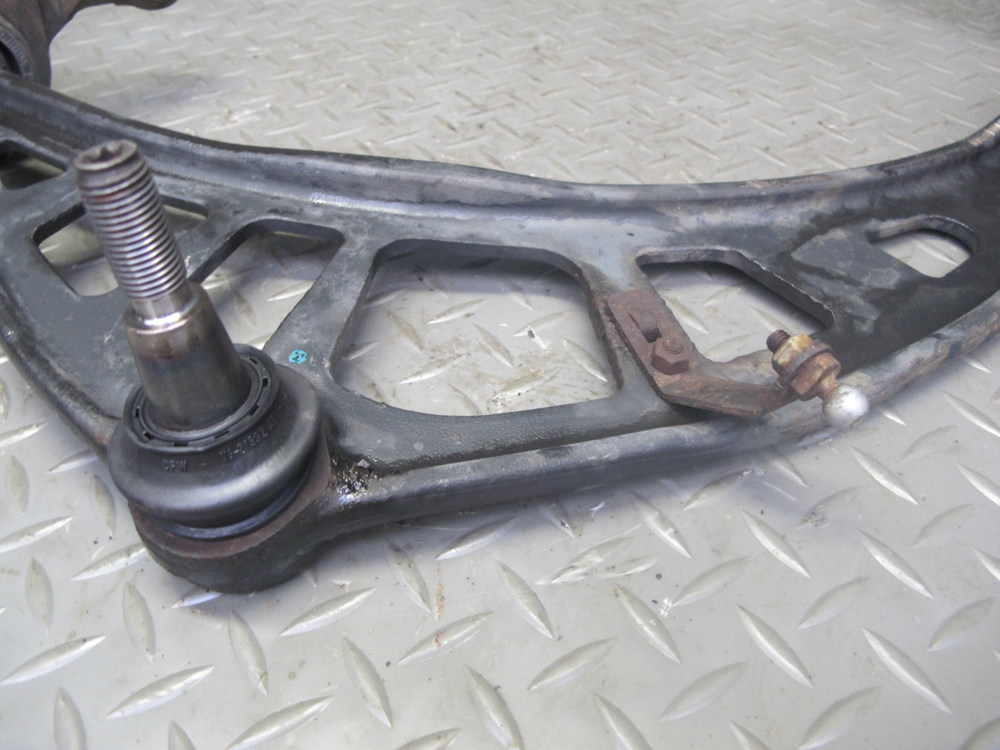 11-15 Mini Cooper R60 R61 Front Right Suspension Lower Control Arm 9806520 OEM