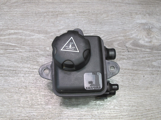 2010-2014 BMW E70 E71 X5M X6M Intercooler Coolant Reservoir Expansion Tank