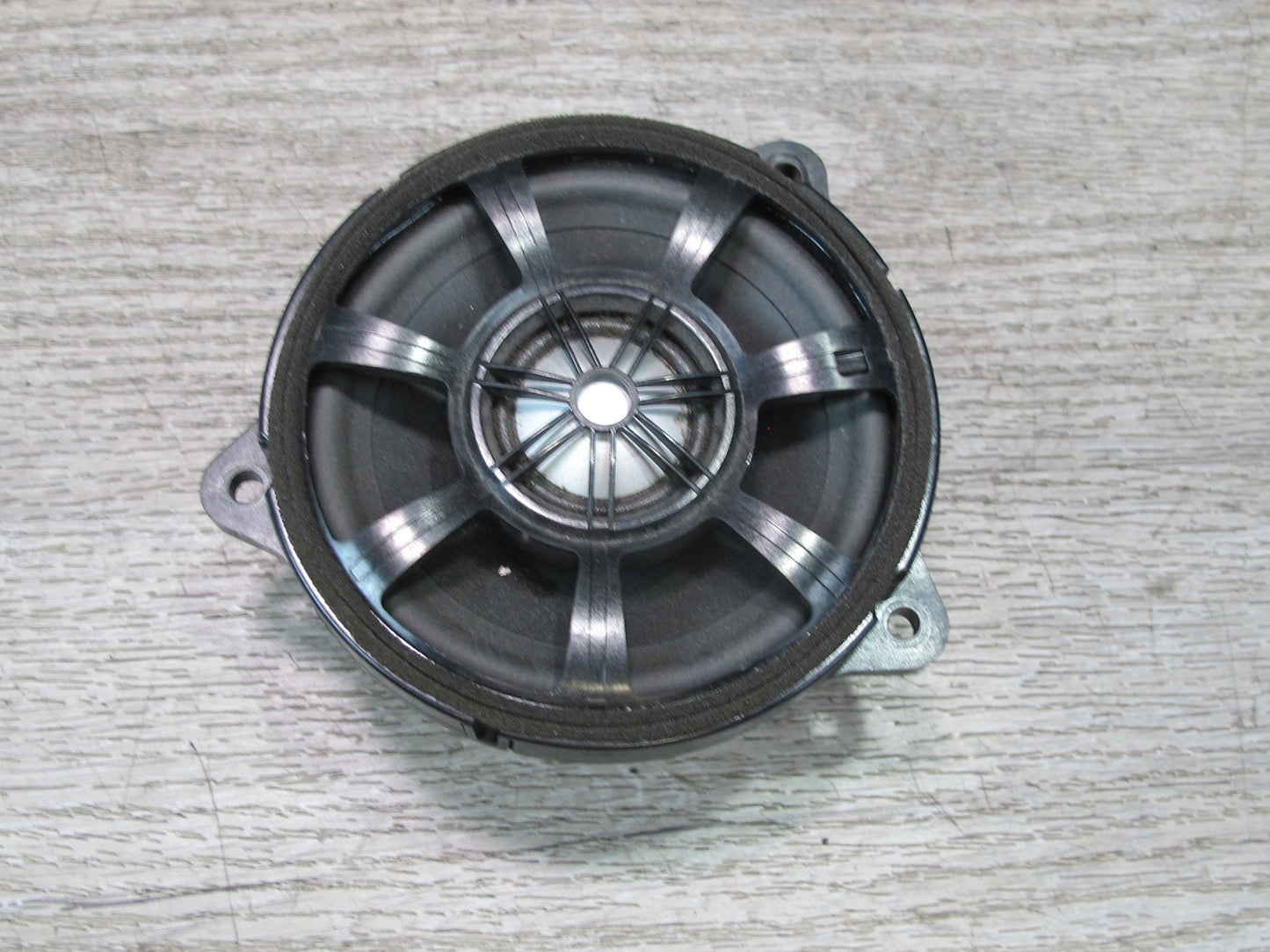 2012-2015 Range Rover Evoque L538 Left or Right Door Audio Speaker BJ32-18808-DB
