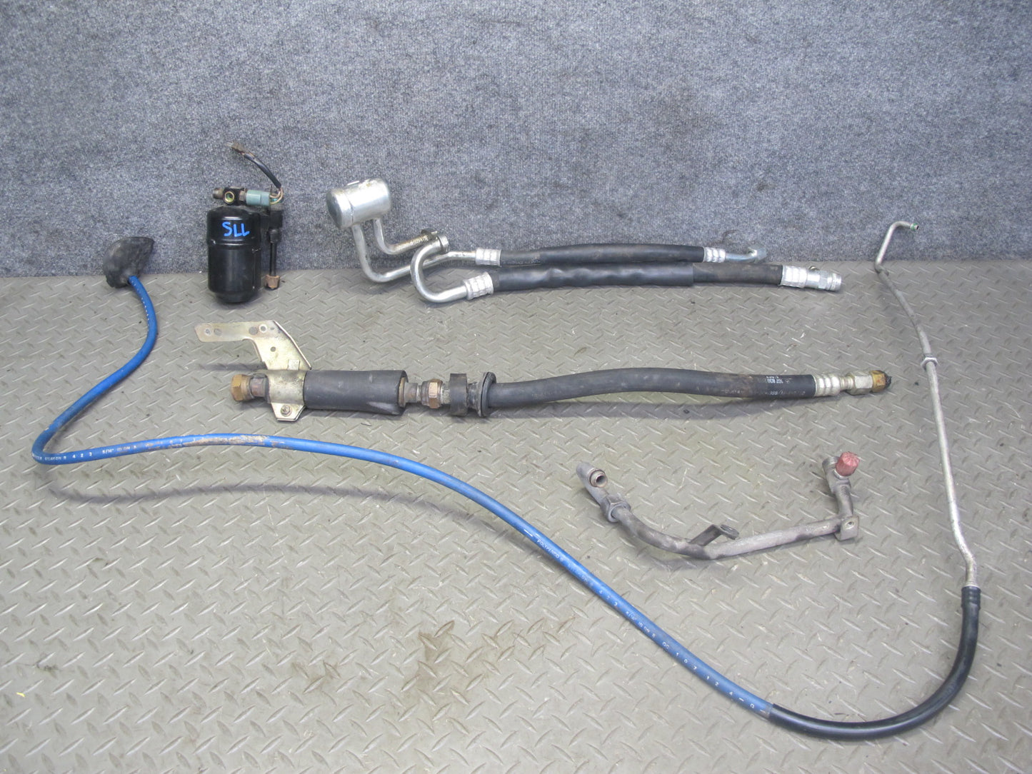 86-89 Mercedes R107 560SL A/C Air Conditioning Hose Pipe Line Dryer Set OEM