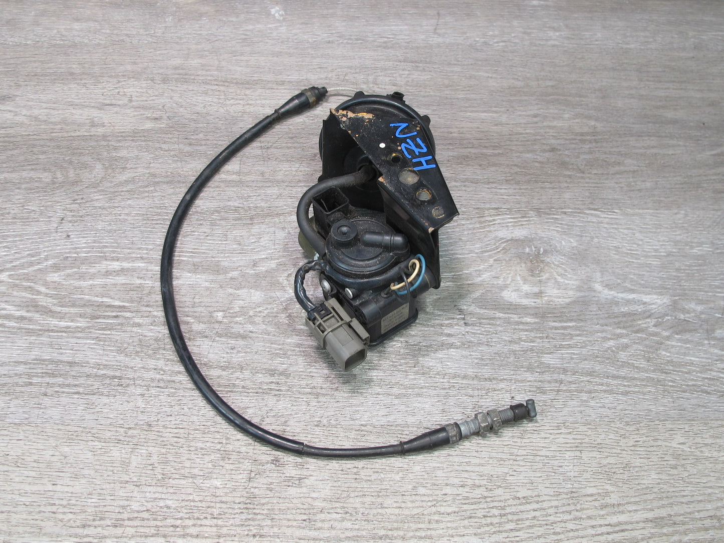 90-96 Nissan 300ZX Z32 NON Turbo Cruise Control Actuator Motor w Cable Assy OEM