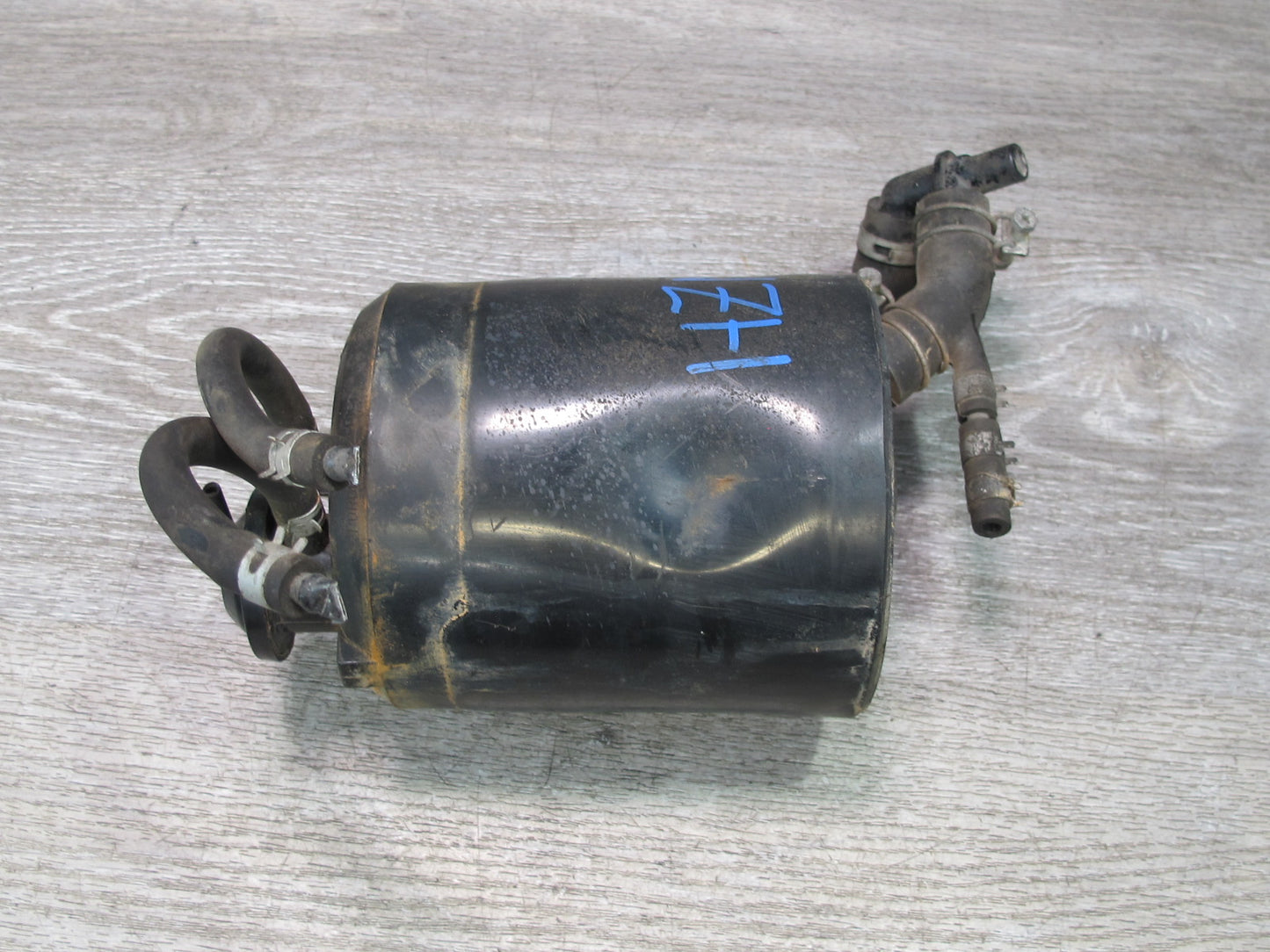 90-95 Nissan 300ZX Z32 NA Fuel Evap Vapor Charcoal Canister 14950-30P01 OEM