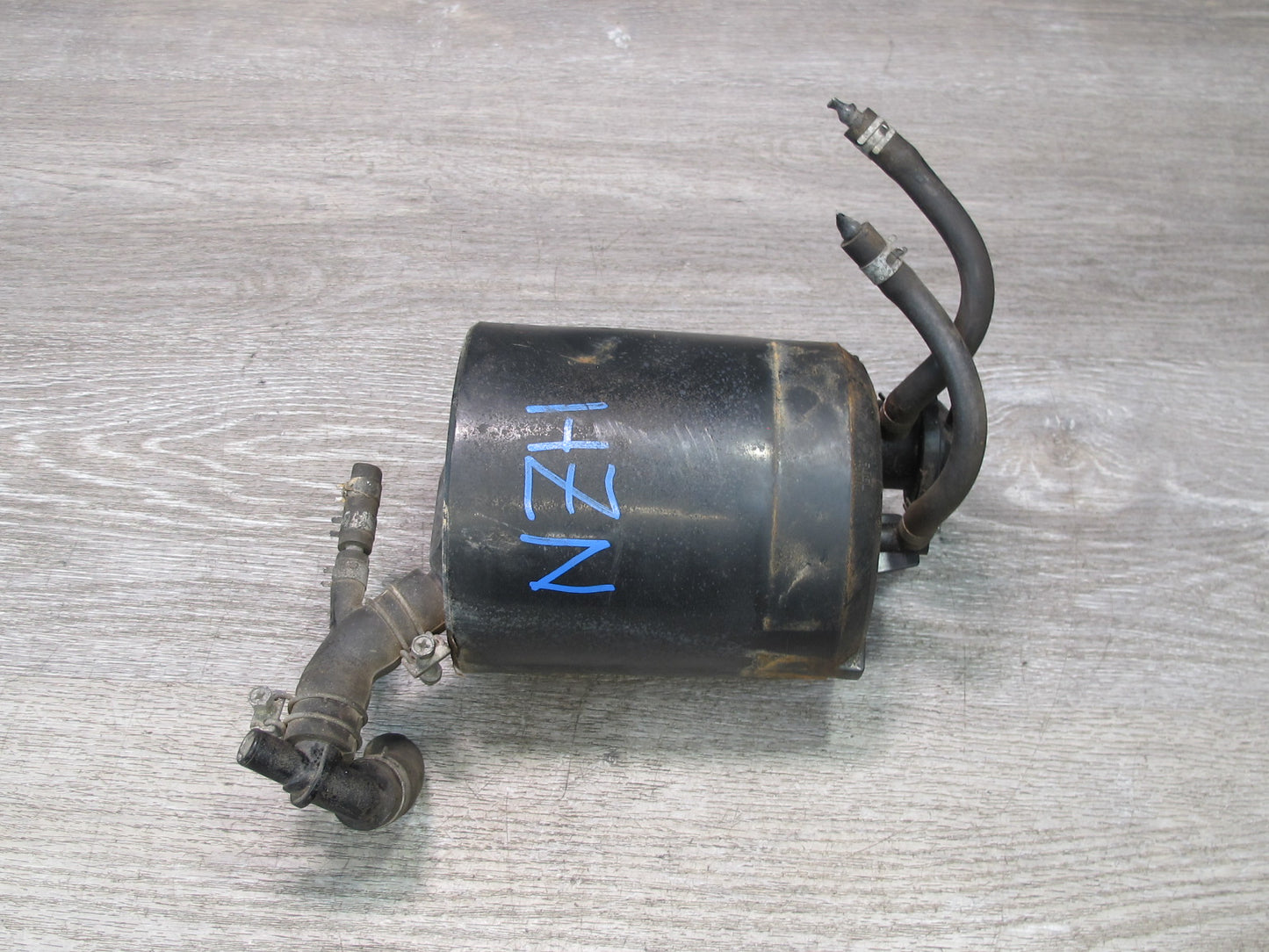 90-95 Nissan 300ZX Z32 NA Fuel Evap Vapor Charcoal Canister 14950-30P01 OEM