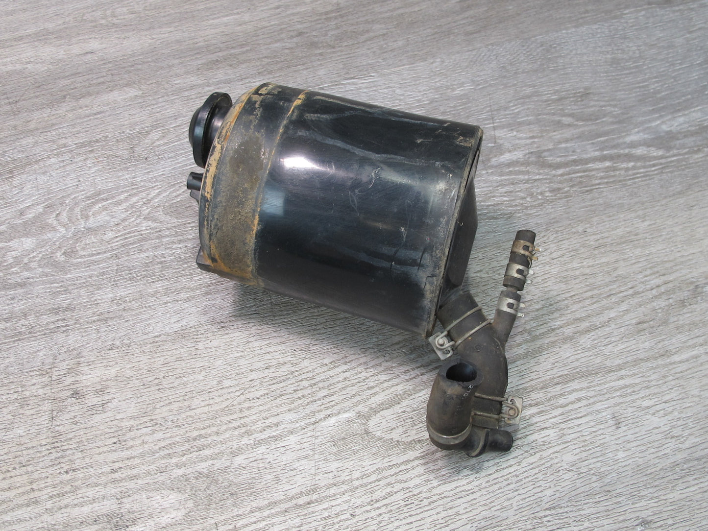 90-95 Nissan 300ZX Z32 NA Fuel Evap Vapor Charcoal Canister 14950-30P01 OEM